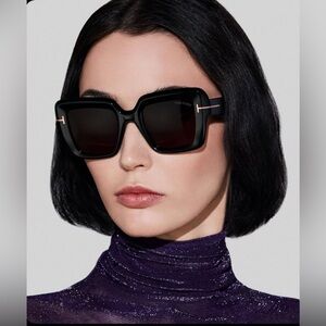 Tom Ford Esme Smoke Square Ladies Sunglasses FT1157 01A 50 TF1157